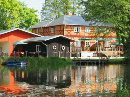 Photo: Brückenhaus am Schaalsee